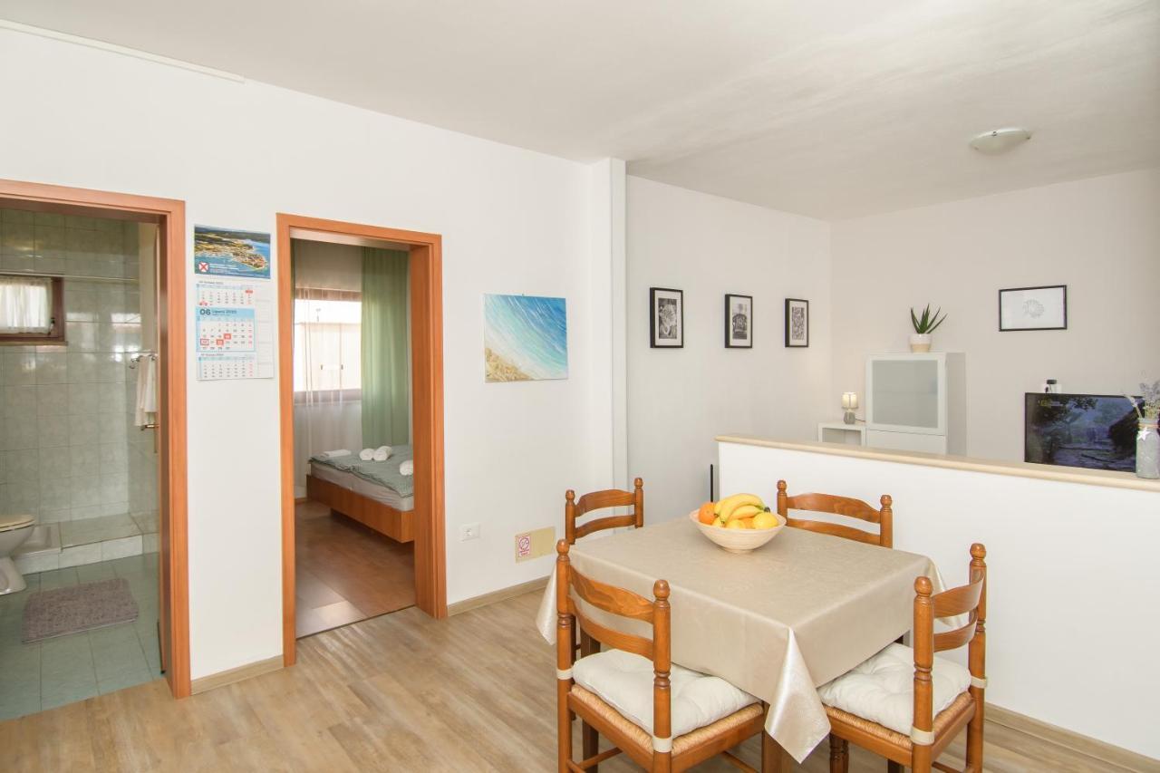 Apartman Alba Каригадор Екстериор снимка
